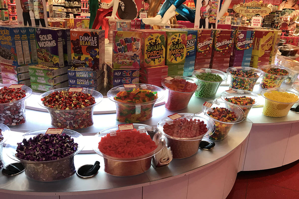 National chain It’Sugar, one of the largest specialty candy retailers in the world, is closin ...