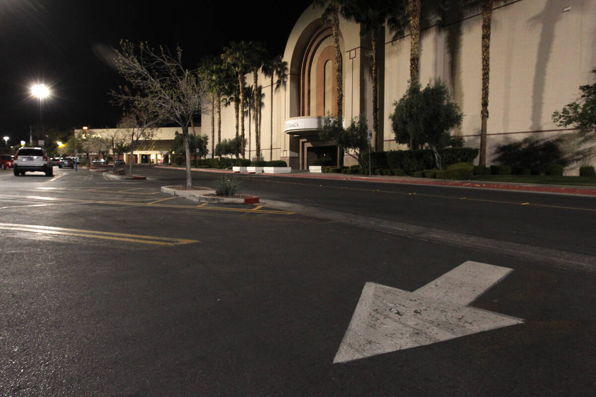 Dillard's store is seen at the Meadows Mall Thursday, March 19, 2015. (Sam Morris/Las Vegas Rev ...